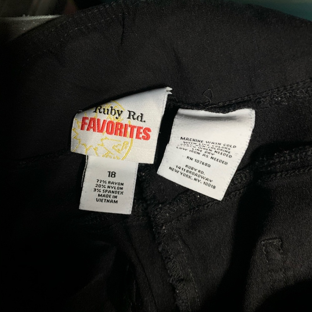 Pants - Picture 4 of 4